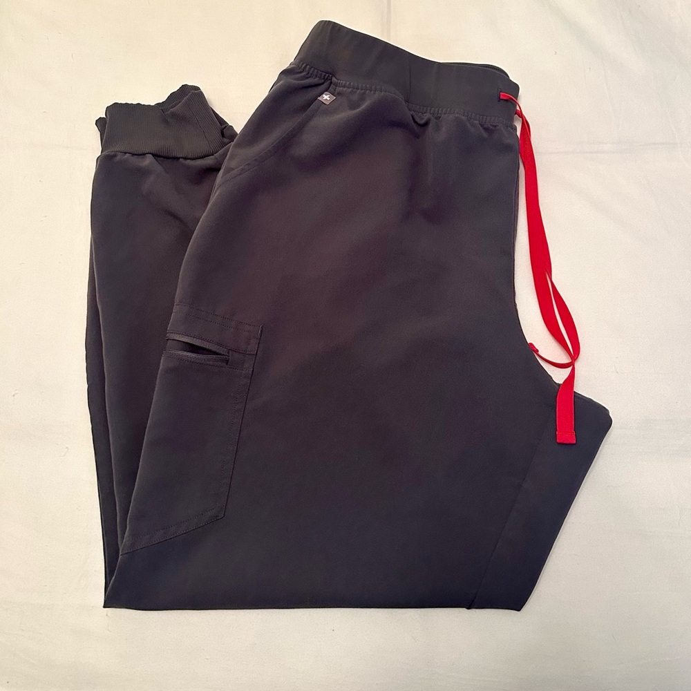 Women Figs Zamora Joggers